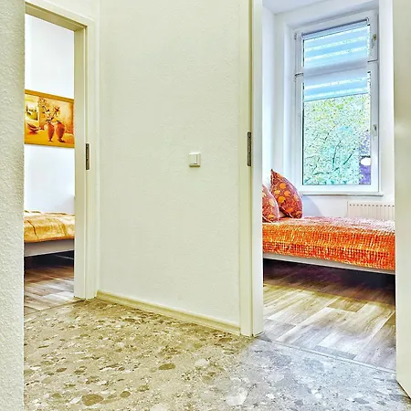 2-sz-komfort-apartment Bis 5 Pers - Naehe Hbf & Messe Dus Lejlighed *