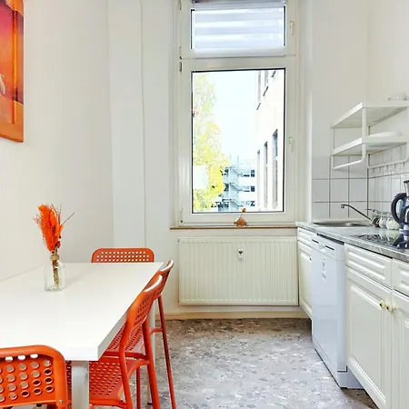 2-sz-komfort-apartment Bis 5 Pers - Naehe Hbf & Messe Dus Lejlighed