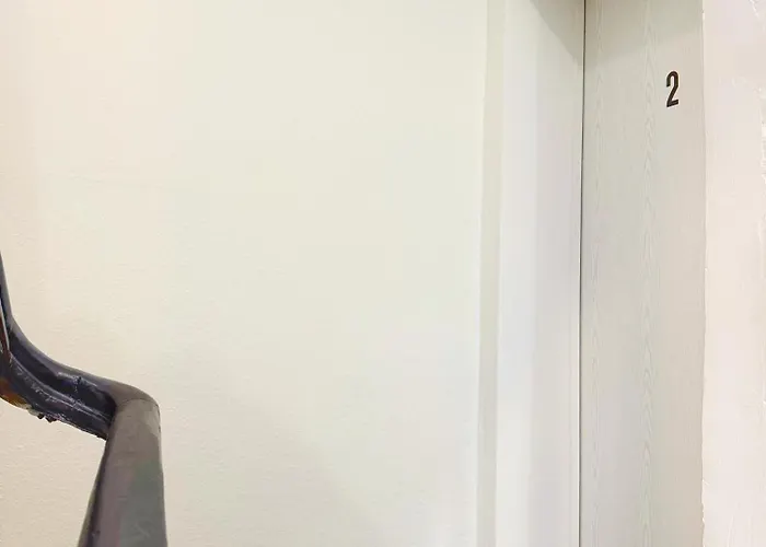 2-sz-komfort-apartment Bis 5 Pers - Naehe Hbf & Messe Dus